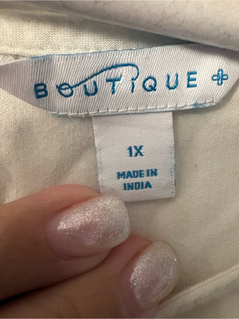 4 Shirt Bundle - Picture 7 of 9